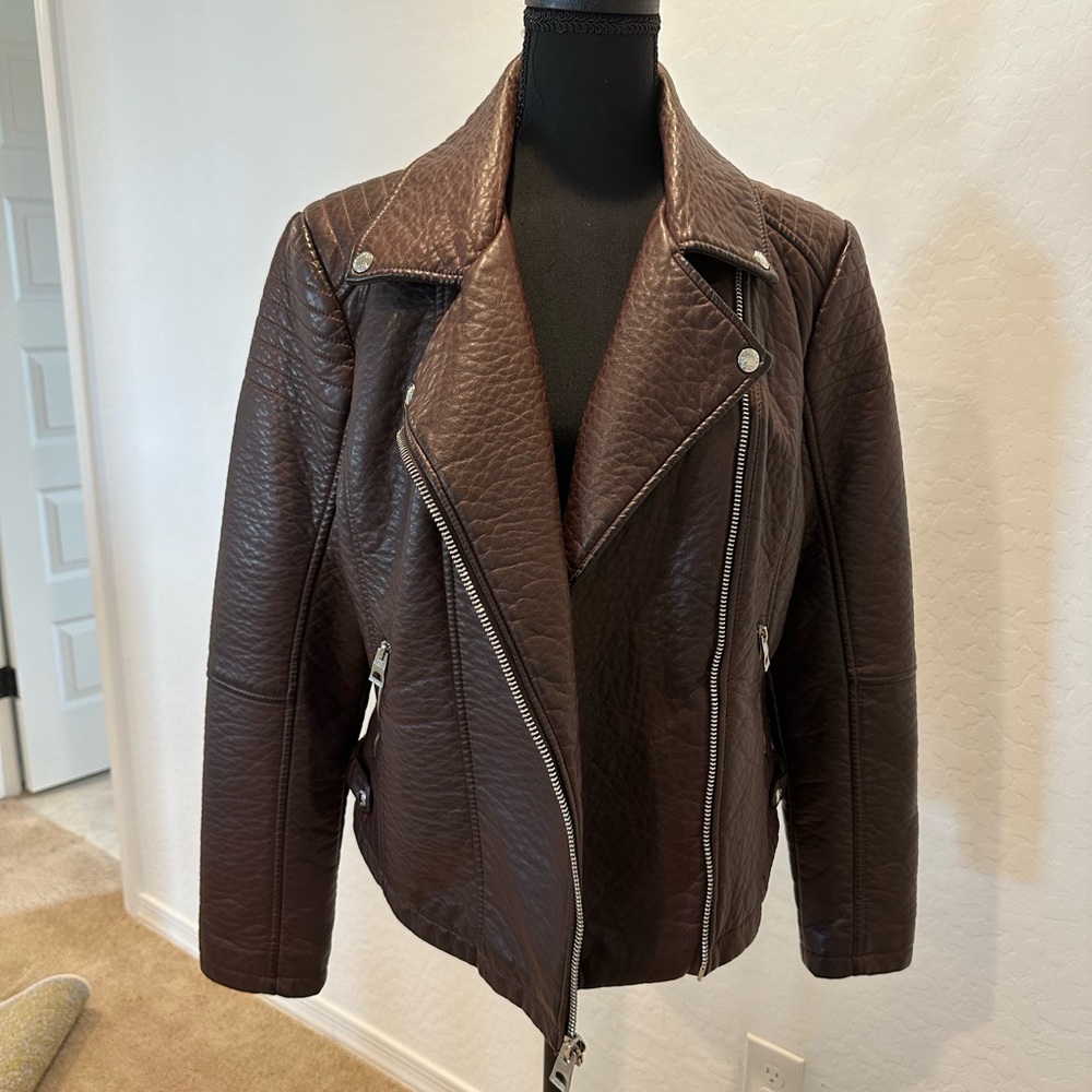 Biker Jacket - image 8